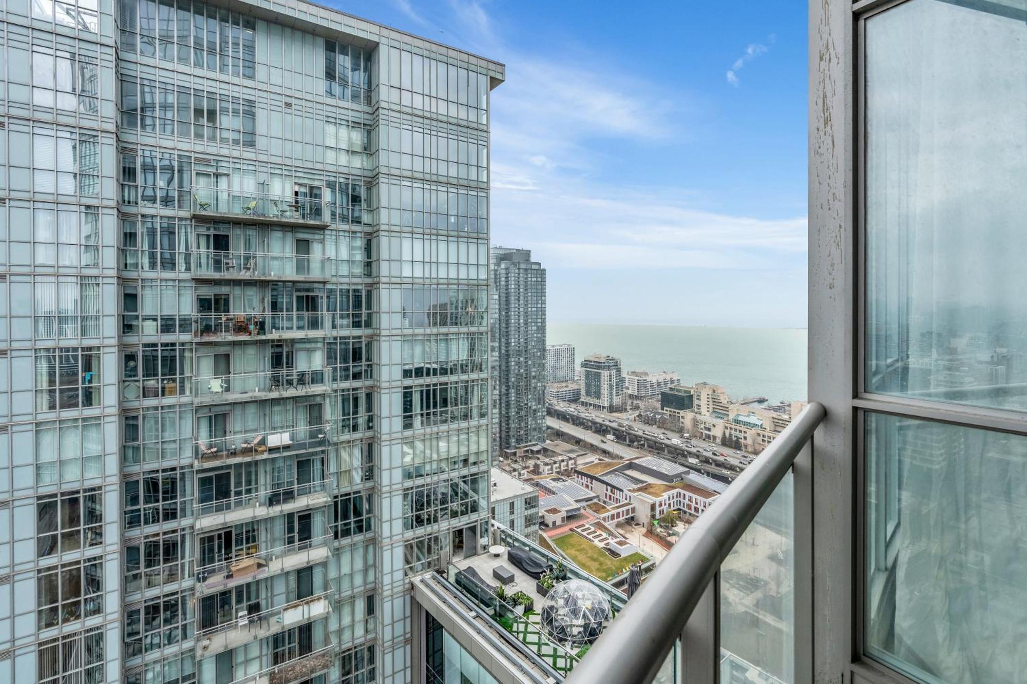 Spadina Modern