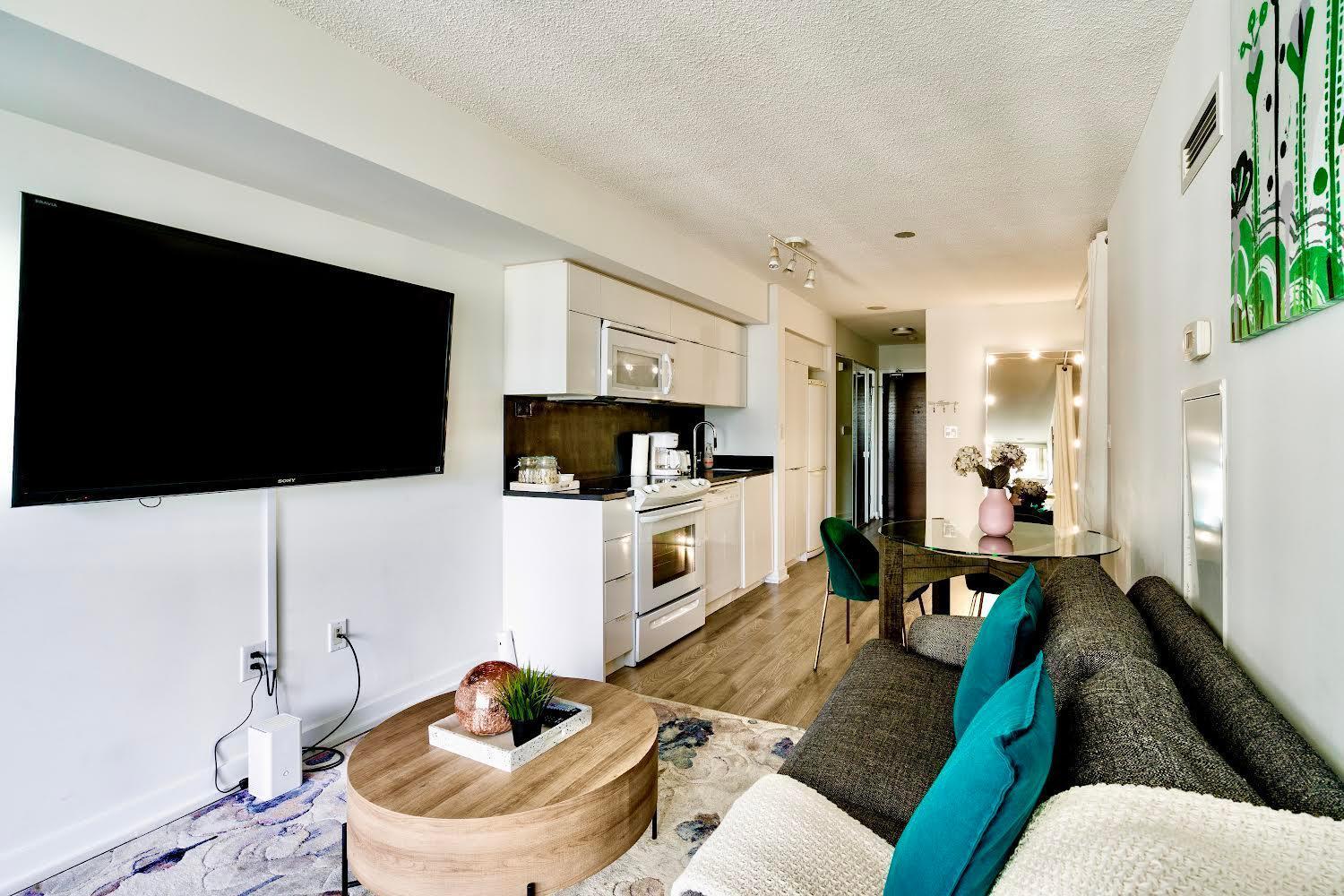 Cozy Downtown Apartment Toronto