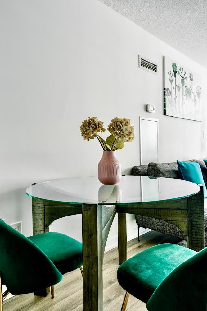 Cozy Downtown Apartment *