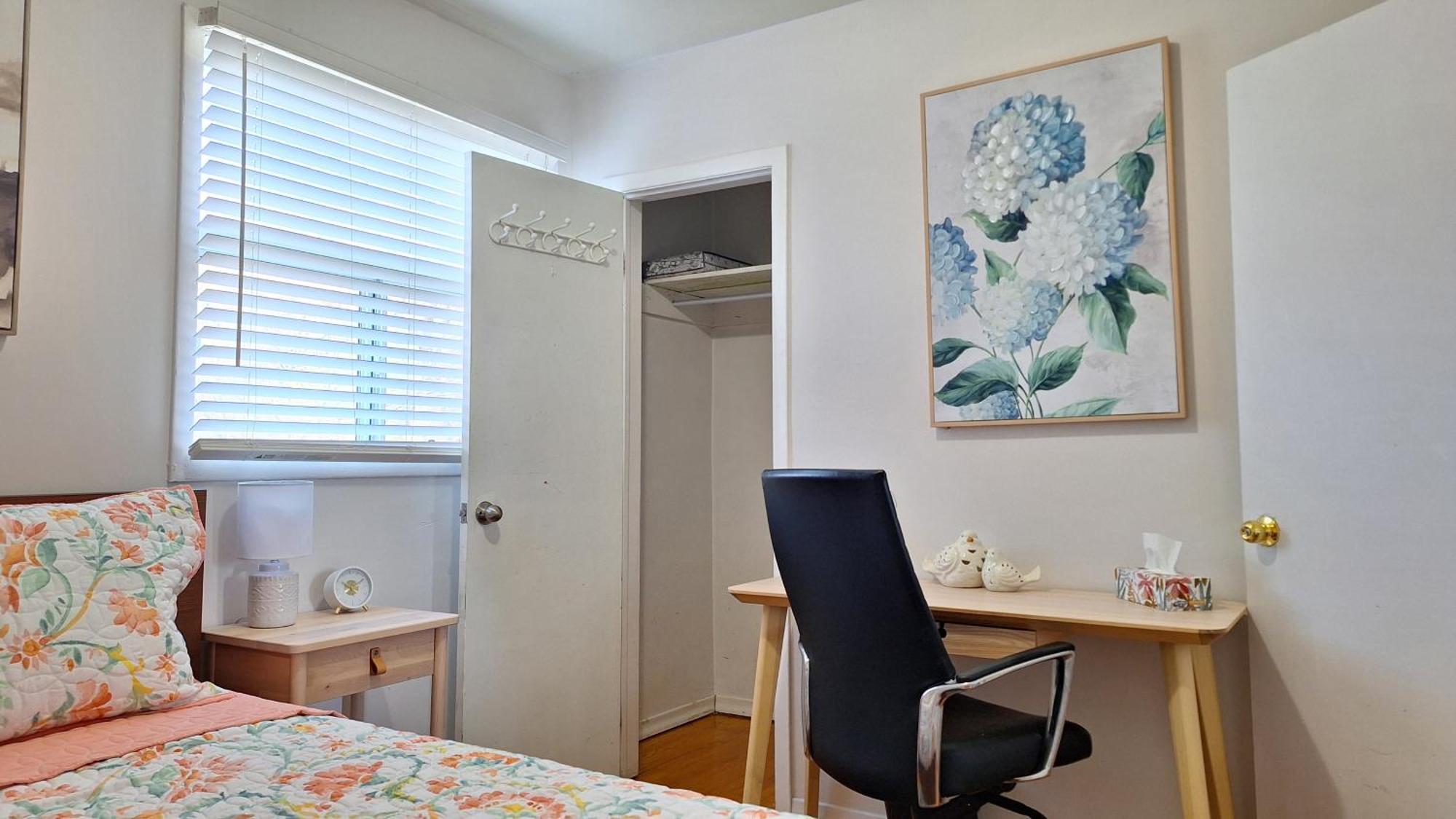Apartment Eglinton West Guest Toronto