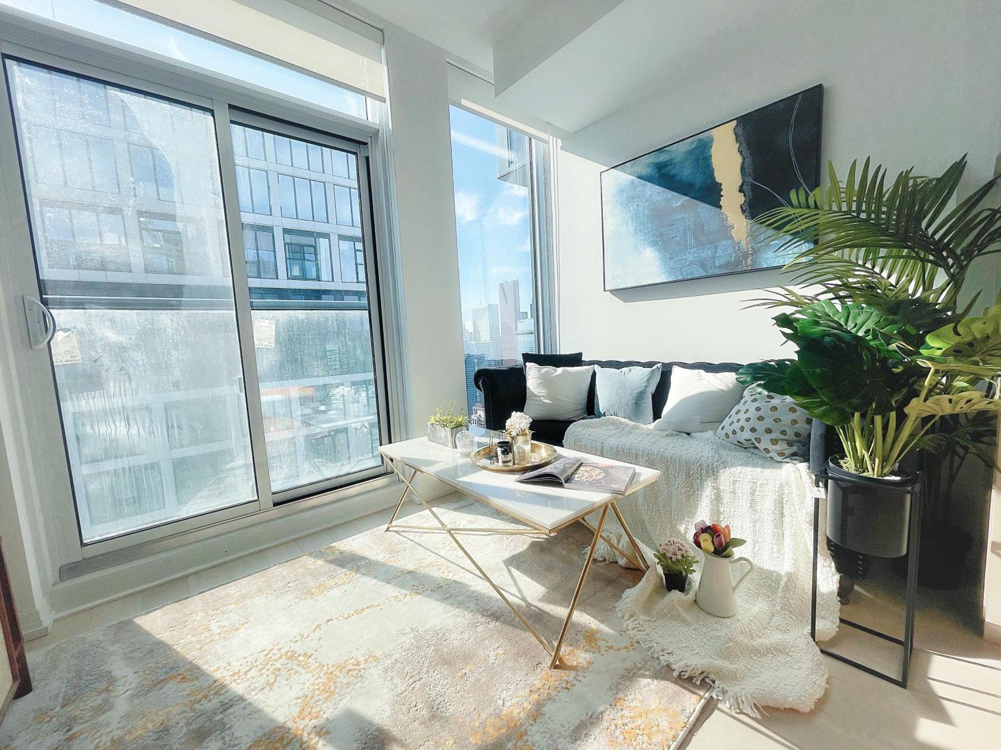 Apartment Boutique Penthouse-live In The Sky With Amazing Lakeview Dt Infivilla Toronto