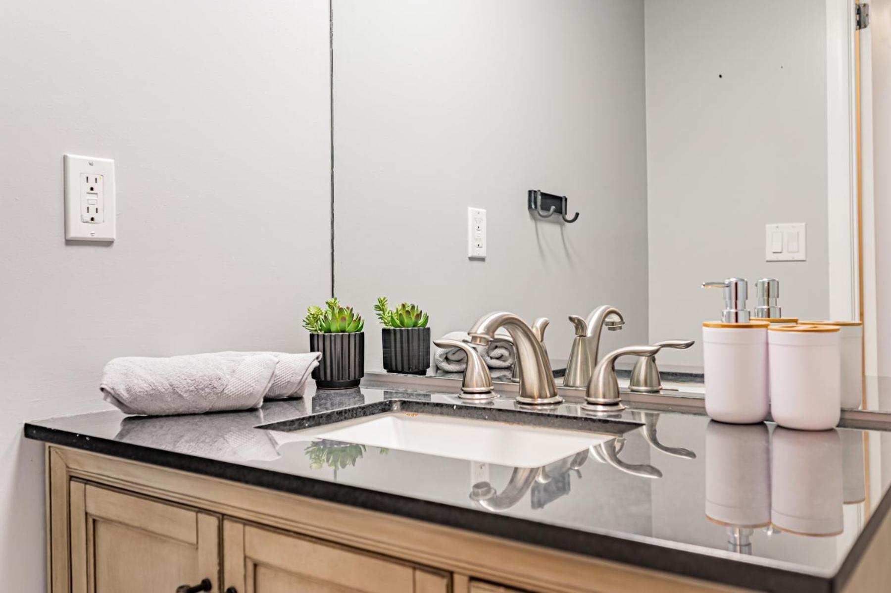Fort York - Cne Apartment *