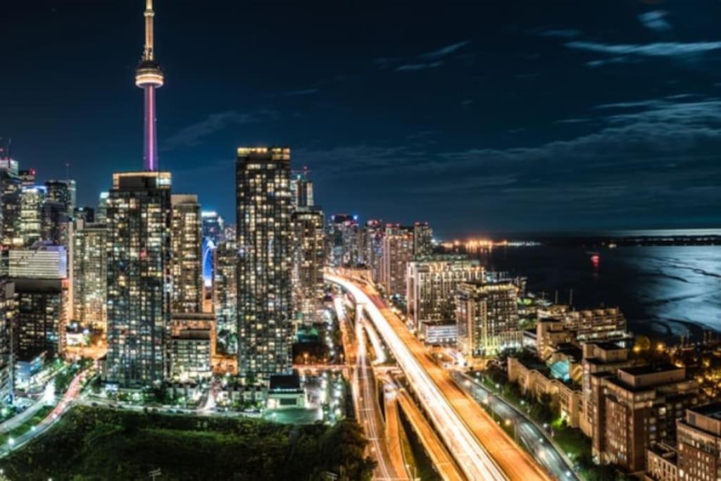 Vintage 2 Bed 2 Bath Distillery District Apartment Toronto