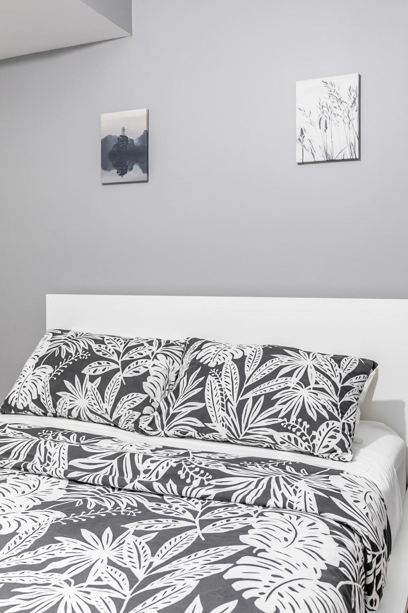 Apartment Pet-friendly On Ossington Ave