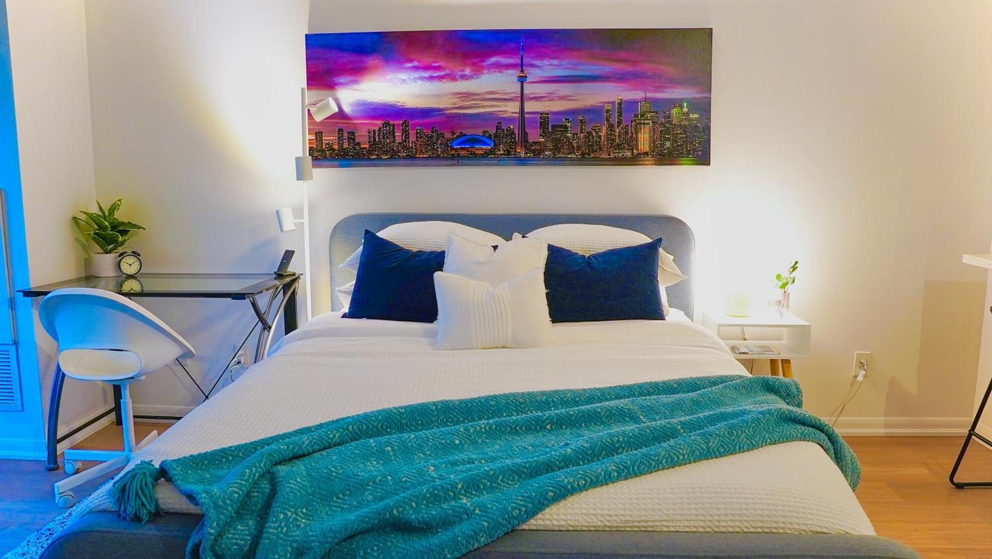 Spacious In The Heart Of Downtown