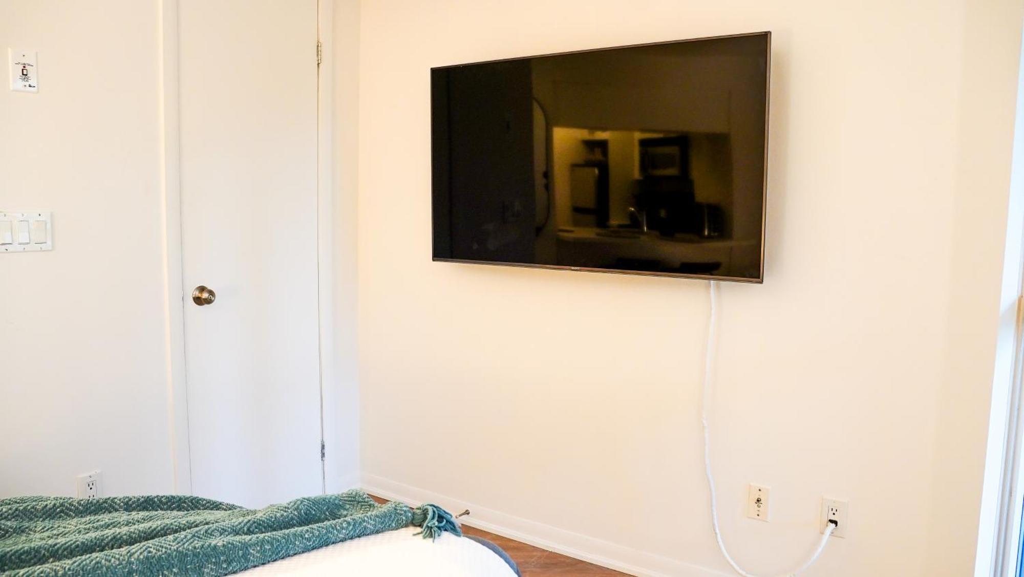 Apartment Spacious In The Heart Of Downtown