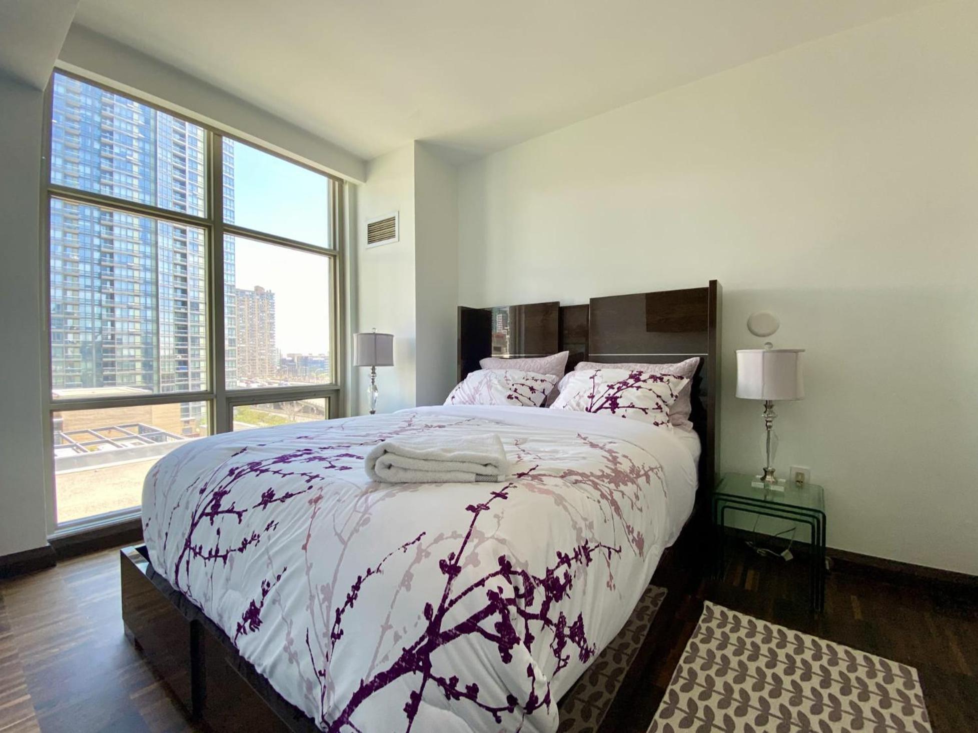 Elegant Cityview In *