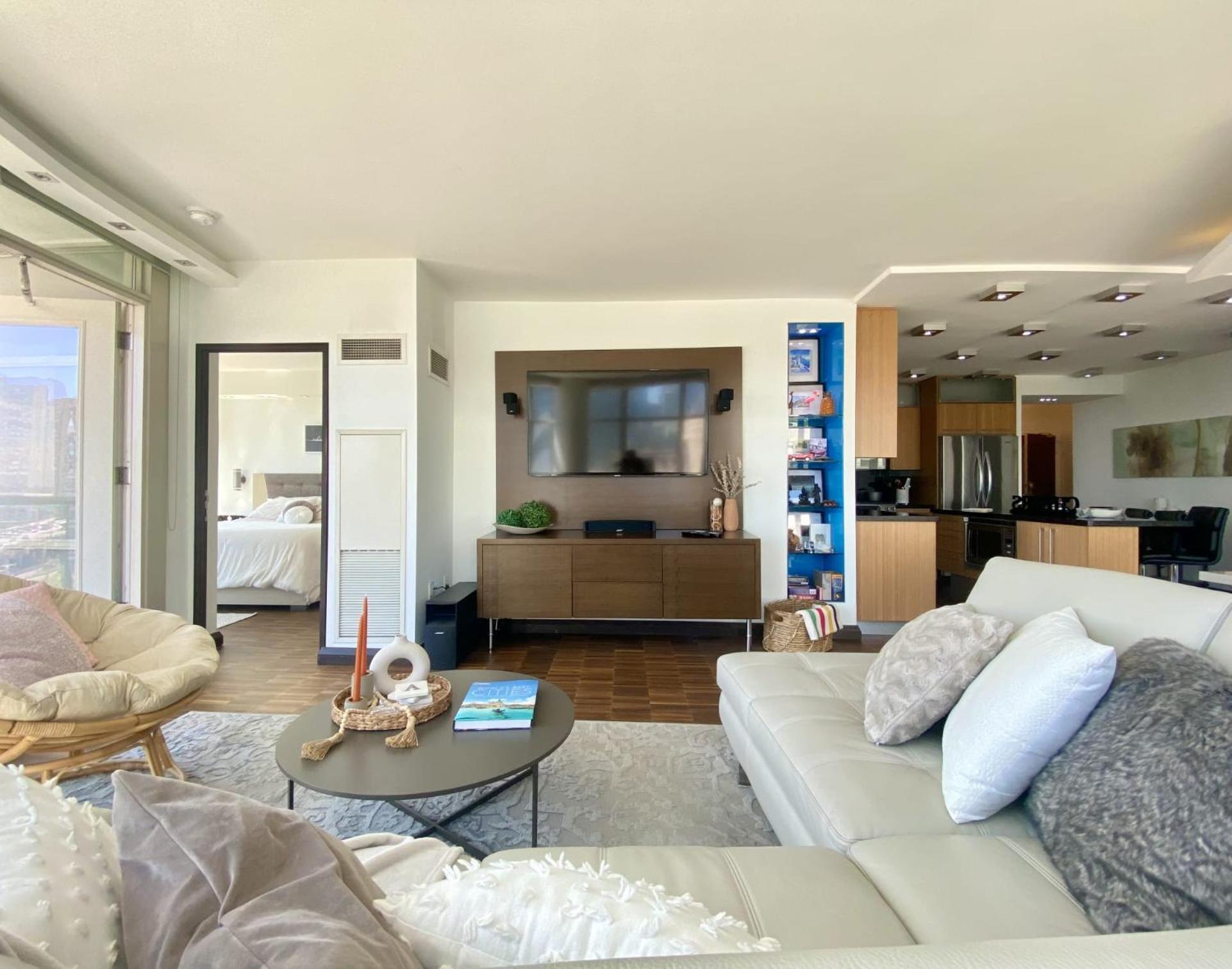 Elegant Cityview In * Toronto