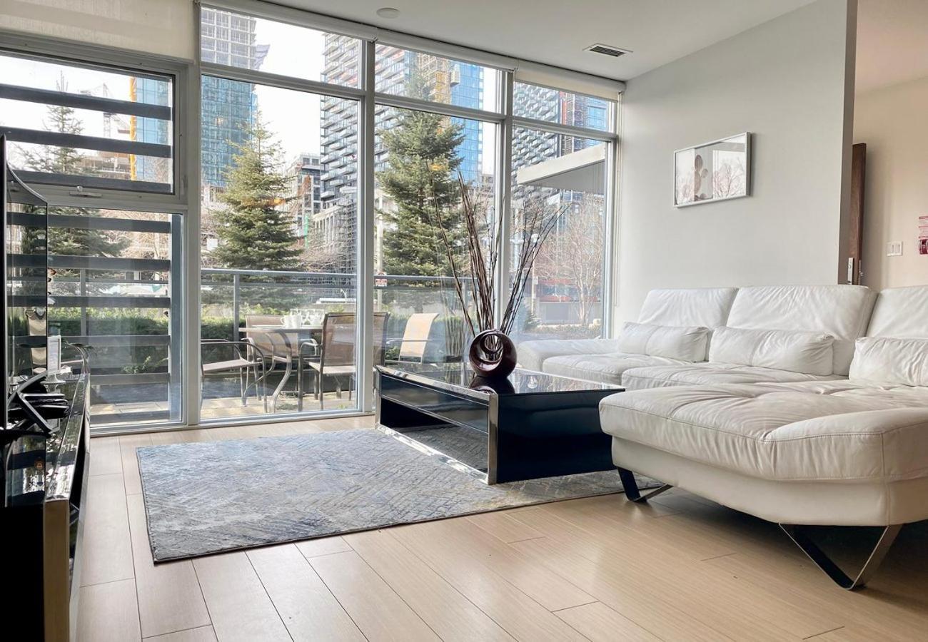 Elegant Cityview In Ferienhaus Toronto