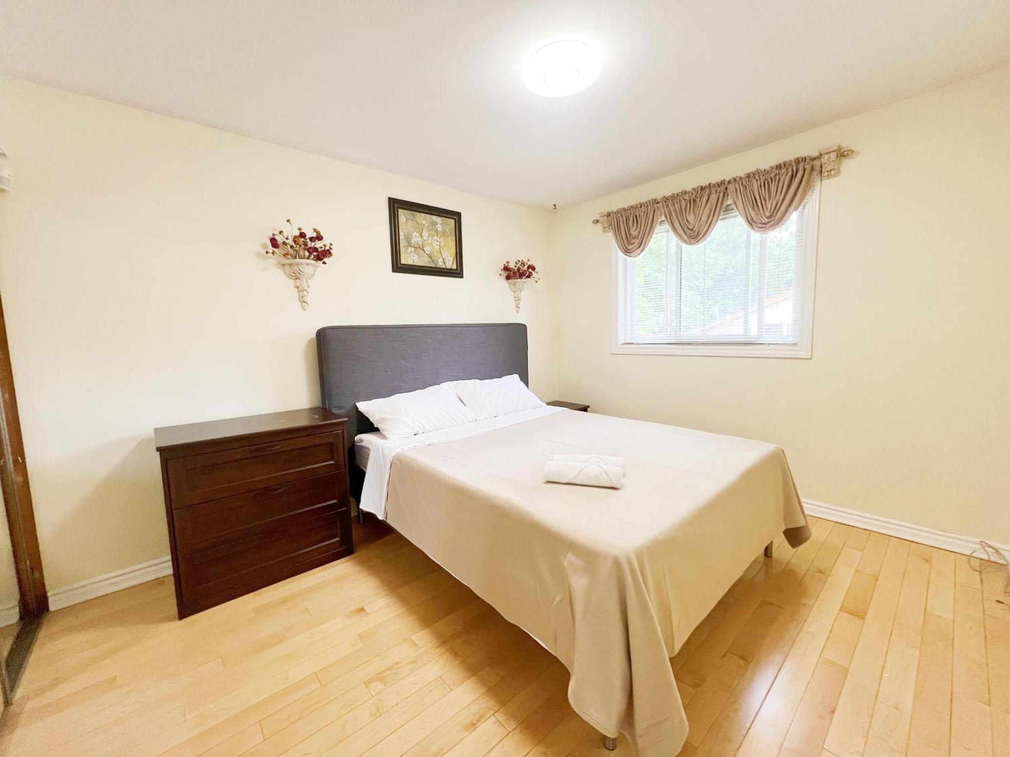 Vihome-110 Mcnicoll Cozy Near Finch And Don Mills *
