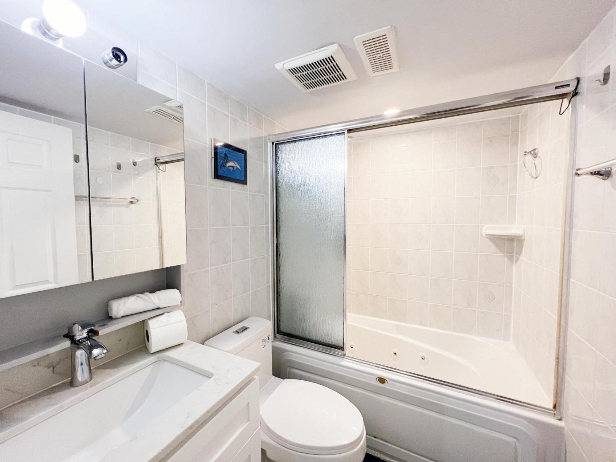 Vihome-110 Mcnicoll Cozy Near Finch And Don Mills Homestay Toronto