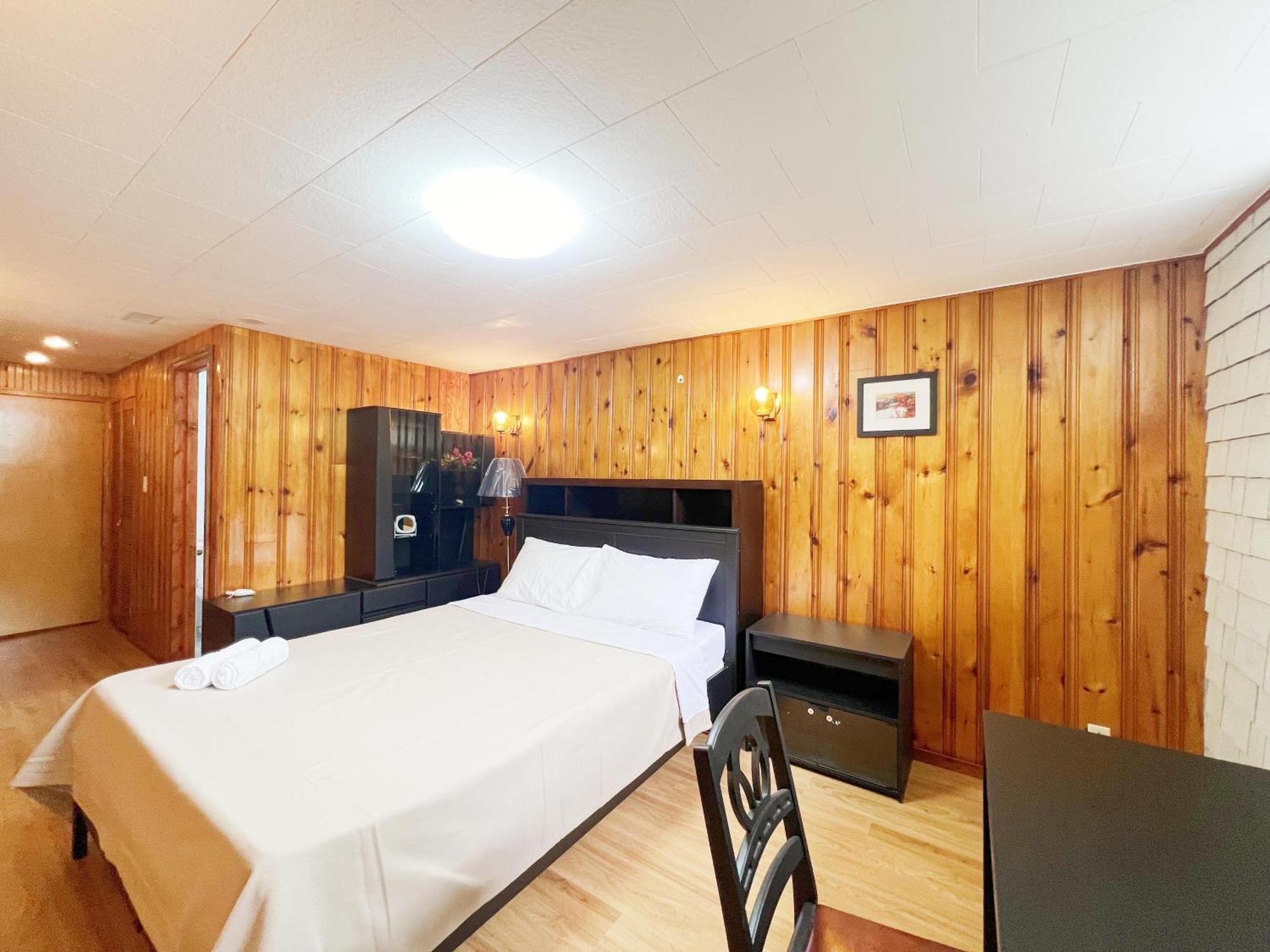 Vihome-110 Mcnicoll Cozy Near Finch And Don Mills * Toronto