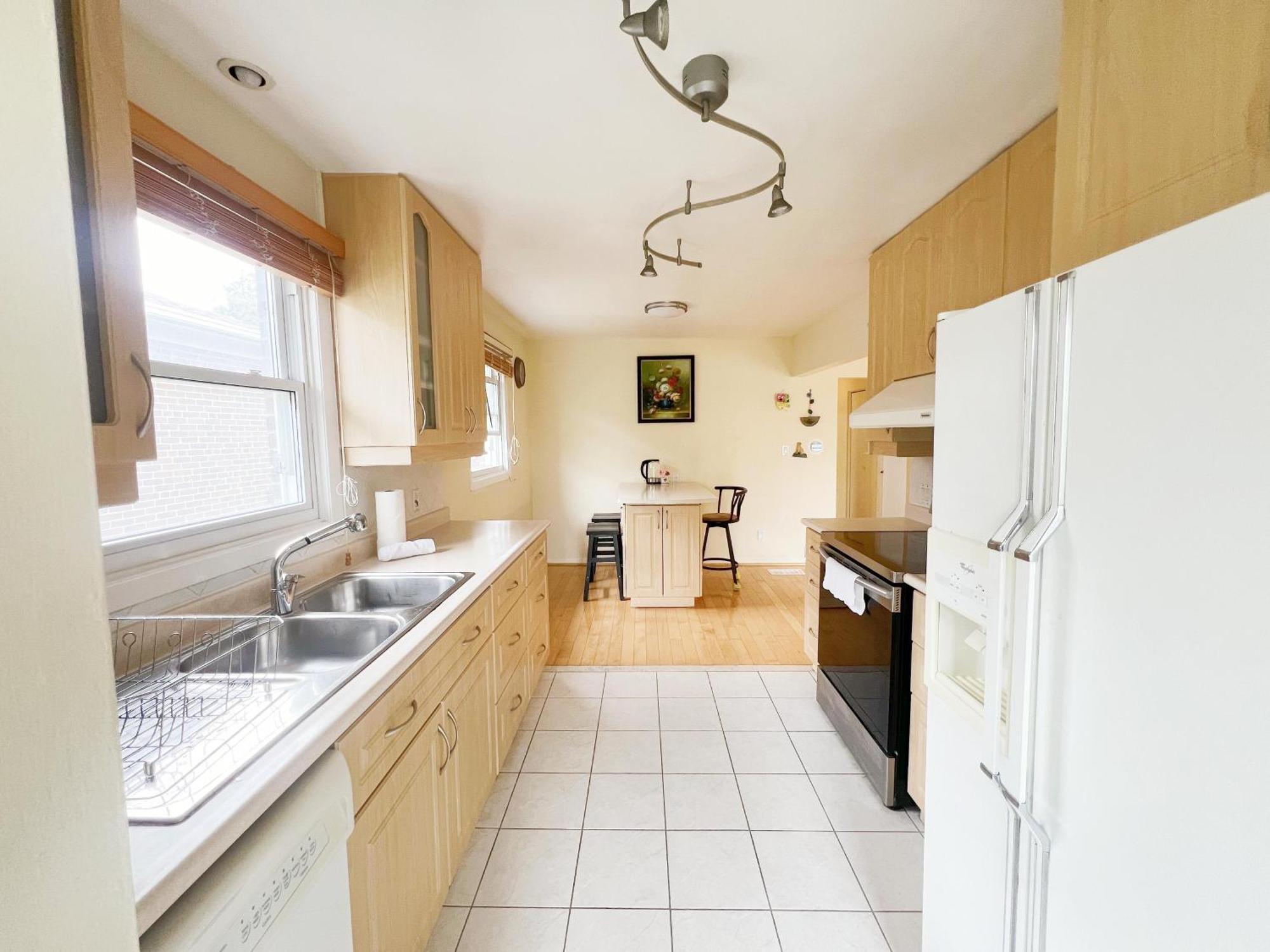 Vihome-110 Mcnicoll Cozy Near Finch And Don Mills Homestay Toronto