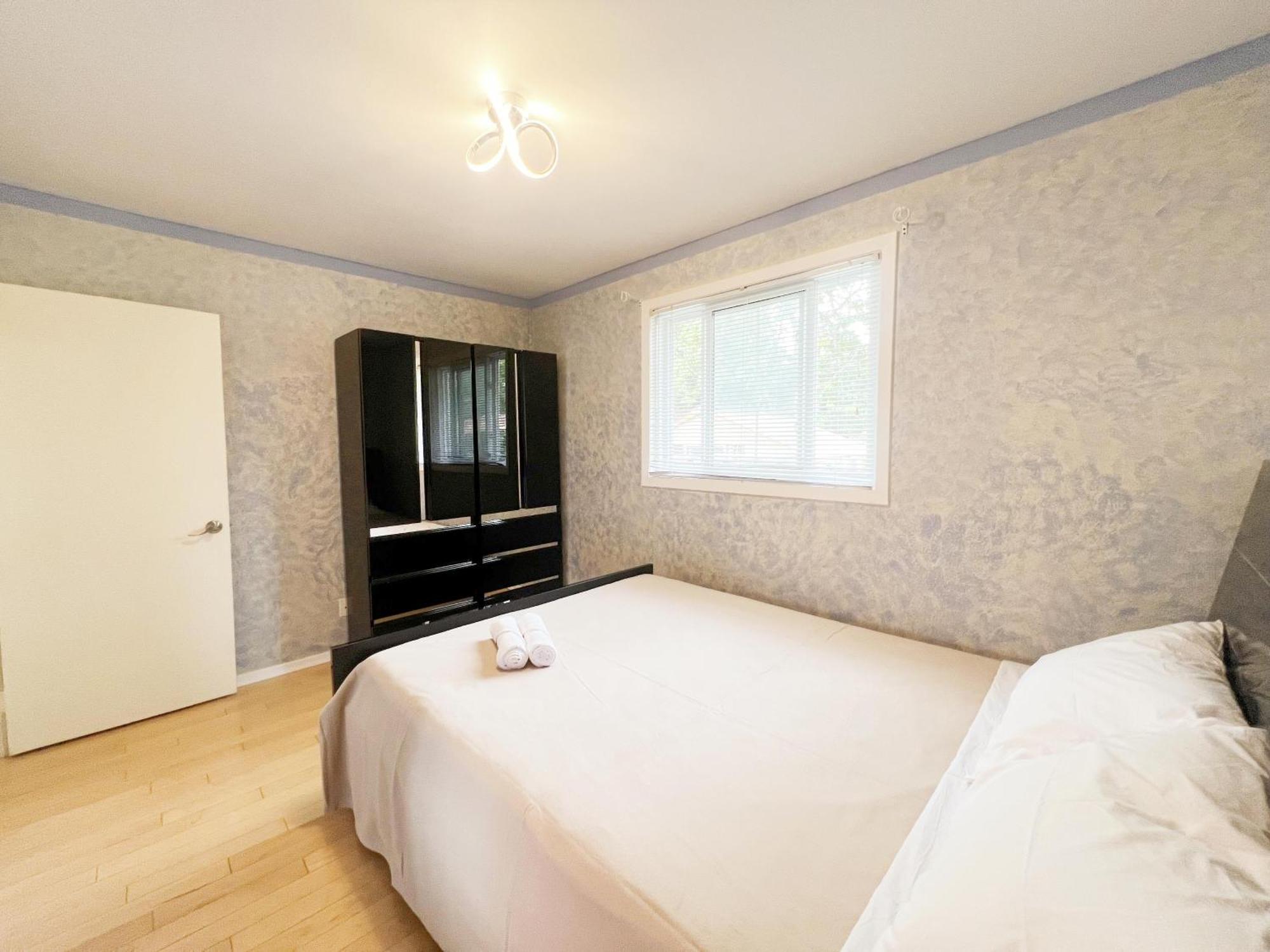 Vihome-110 Mcnicoll Cozy Near Finch And Don Mills Homestay *