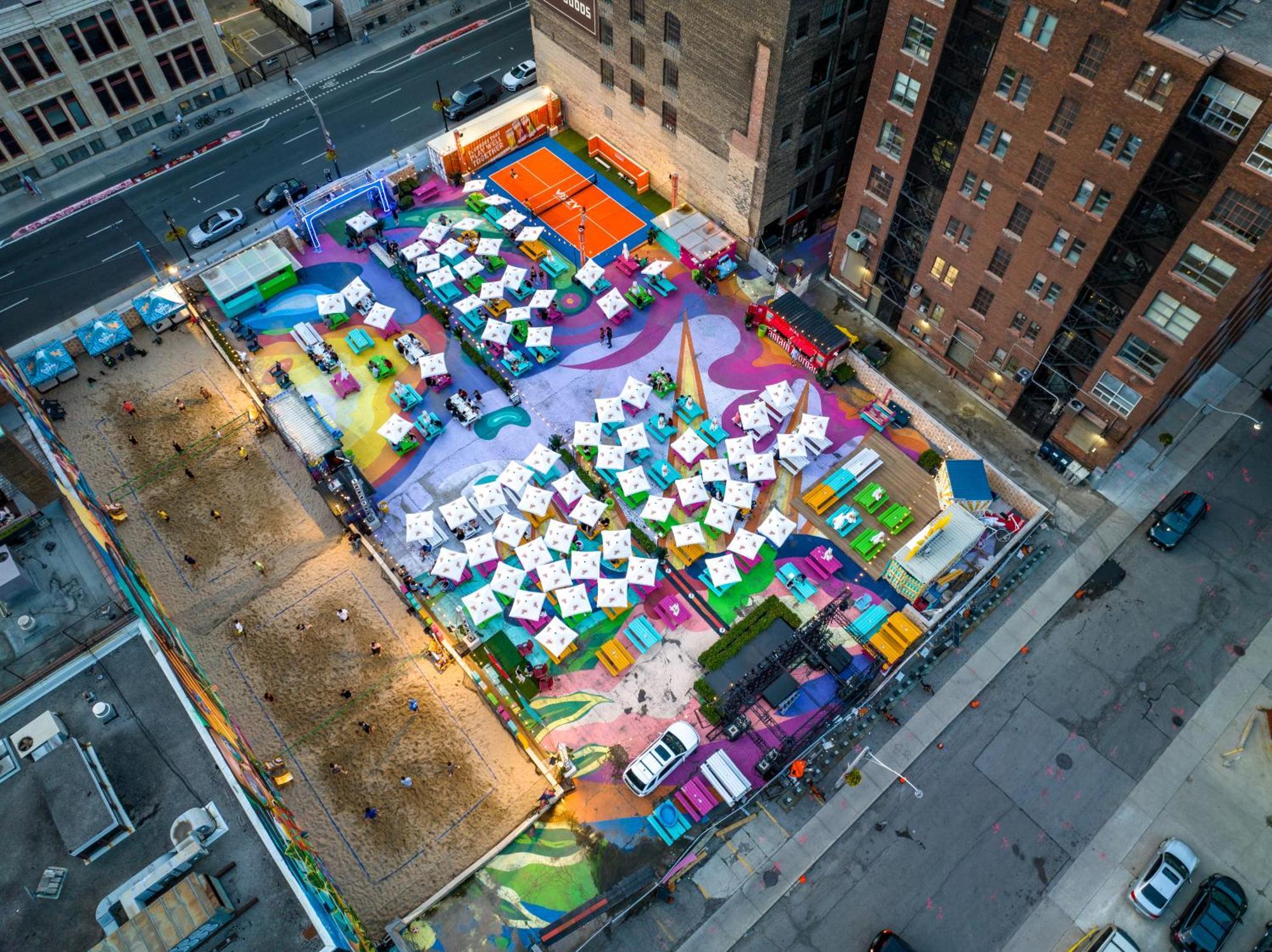 Parc - Entertainment District Apartment