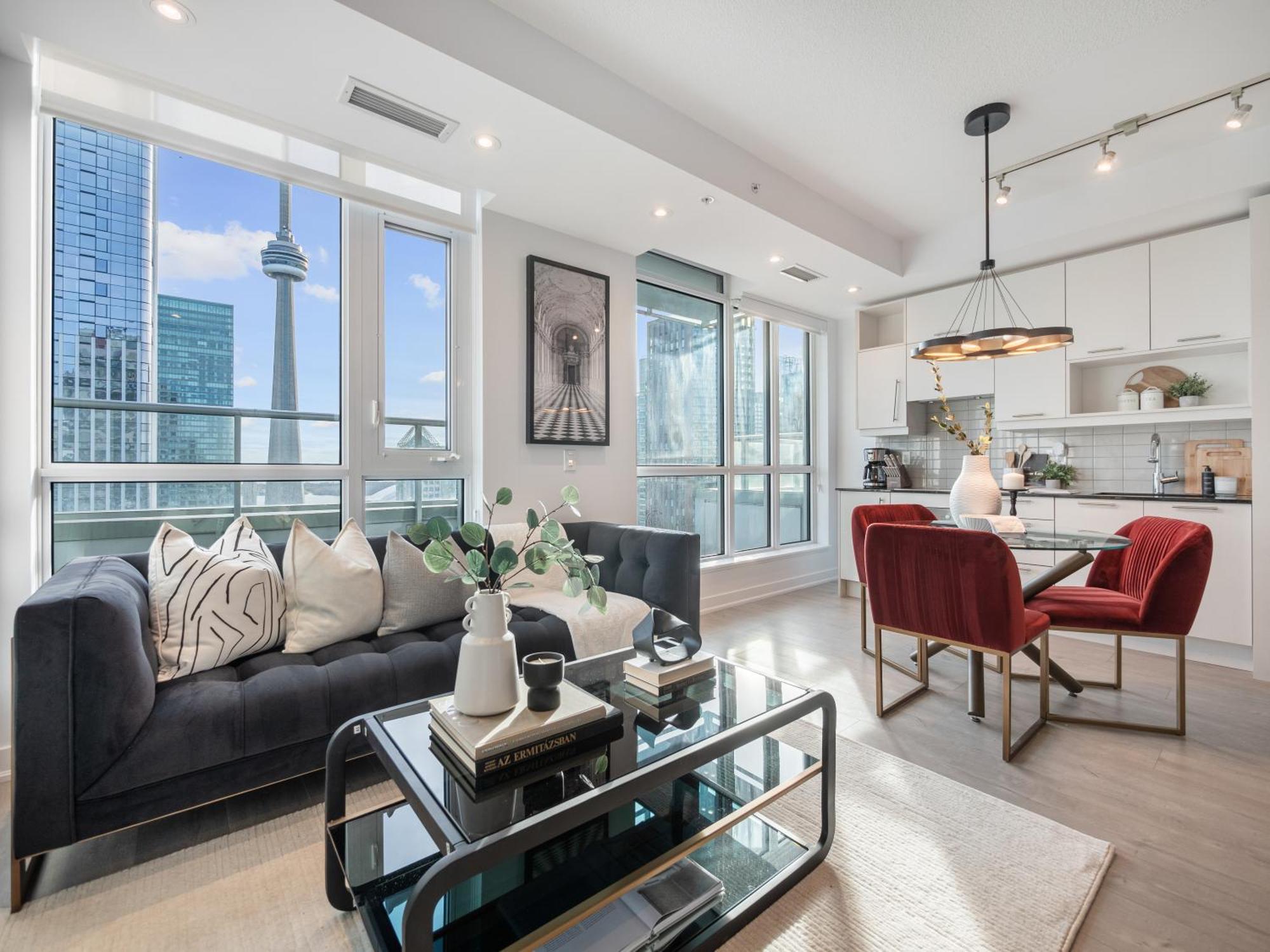 Parc - Entertainment District Apartment