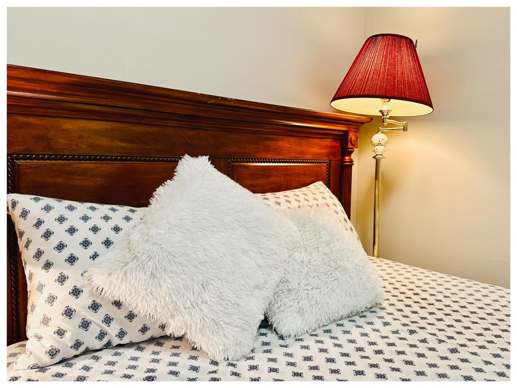Homestay The - Private Cozy 1 Bhr On Main Floor Toronto