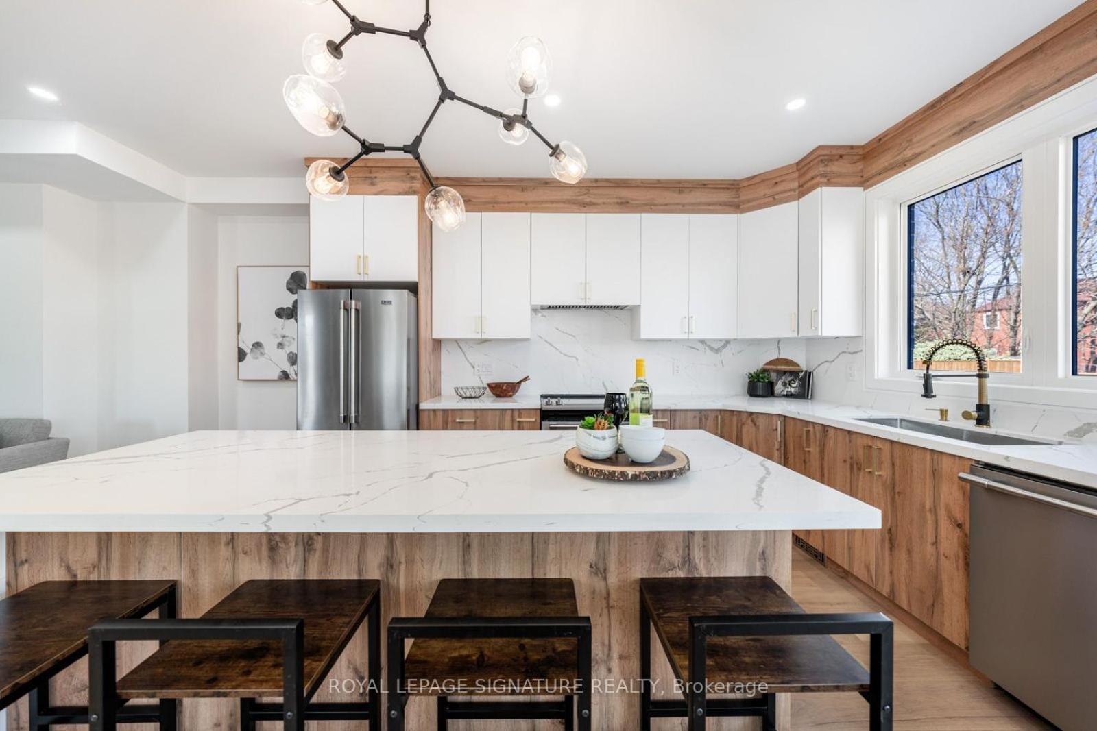 Villa Scarborough Toronto