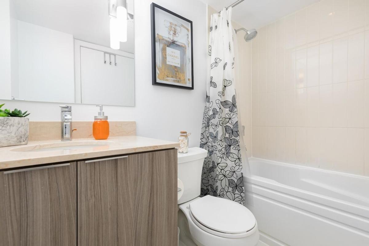 Modern Micro In Heart Of Downtown *