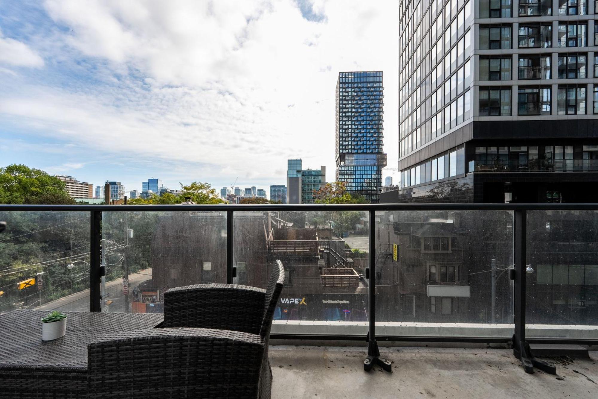 Bricksnbucks-jarvis St Apartment Toronto