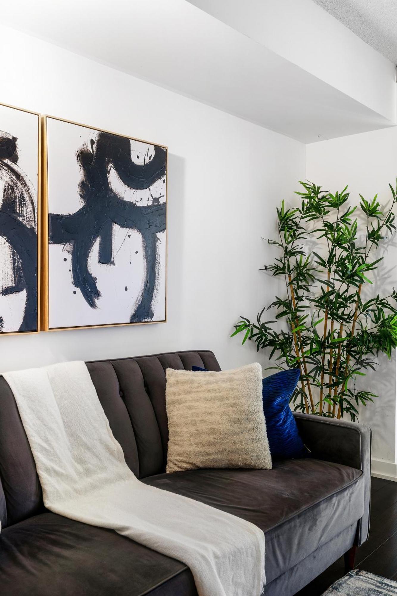 Apartment Exquisite By Cn Tower With Parking Toronto