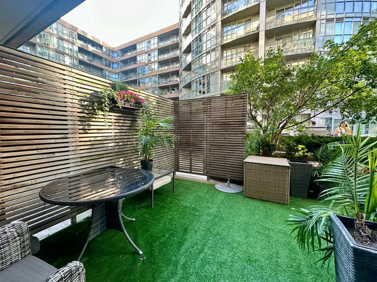 Cozy 1bdrm With Bunk Bed Sofabed With Terrace & Parking Apartment *