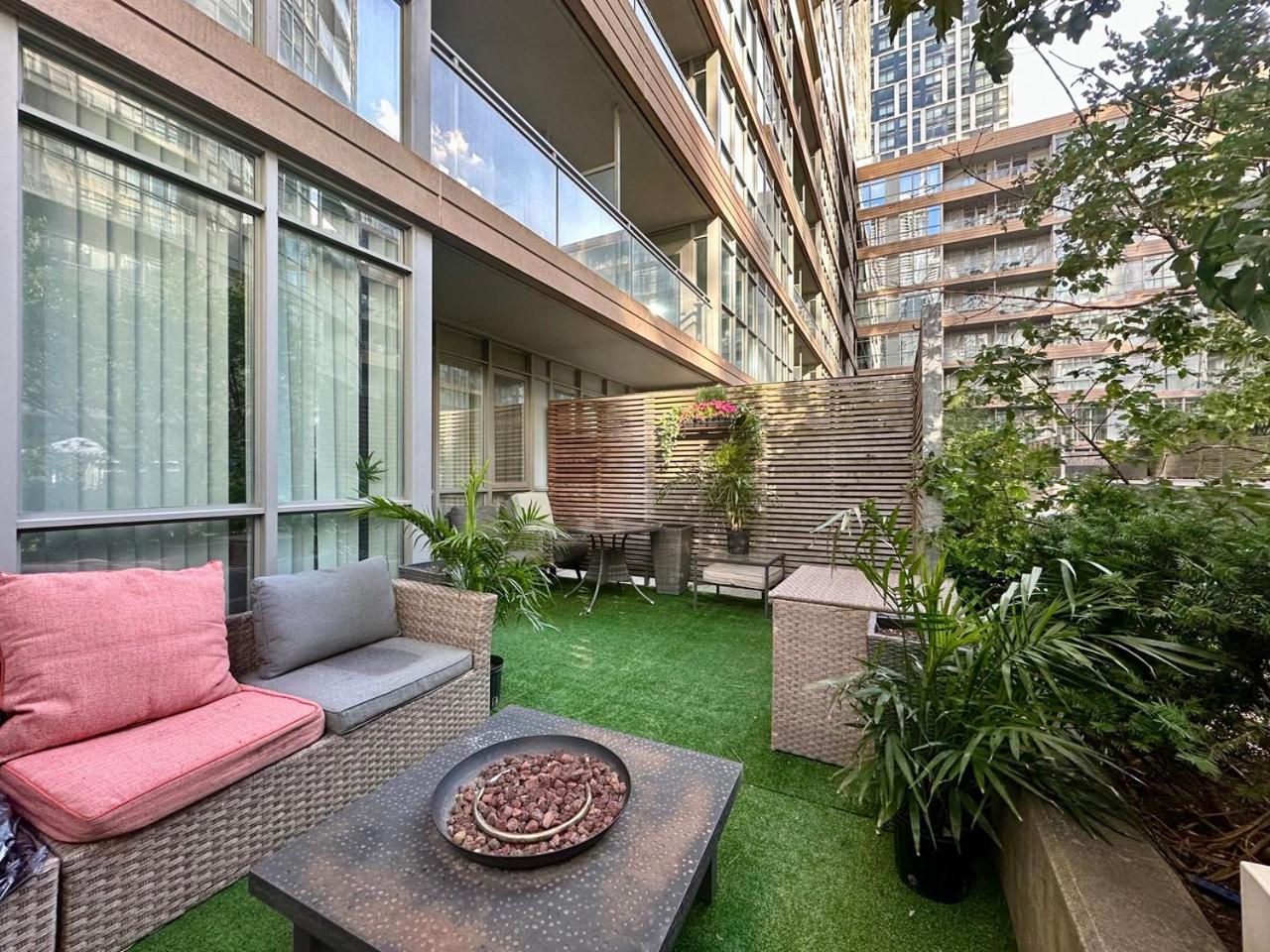 Cozy 1bdrm With Bunk Bed Sofabed With Terrace & Parking Apartment