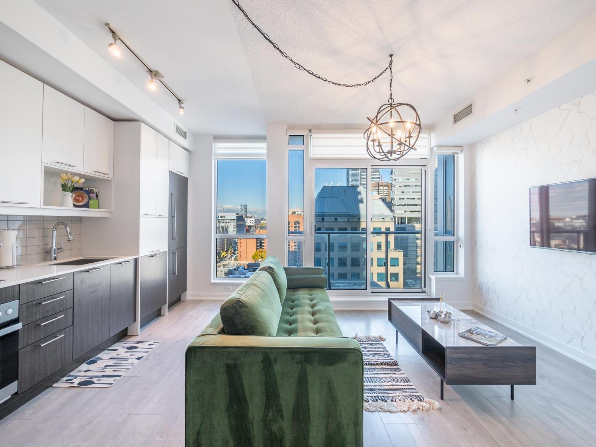 Parc - Entertainment District Apartment