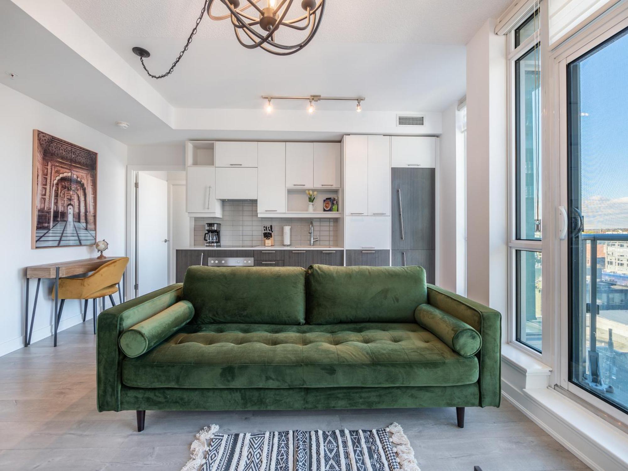 Parc - Entertainment District Apartment *