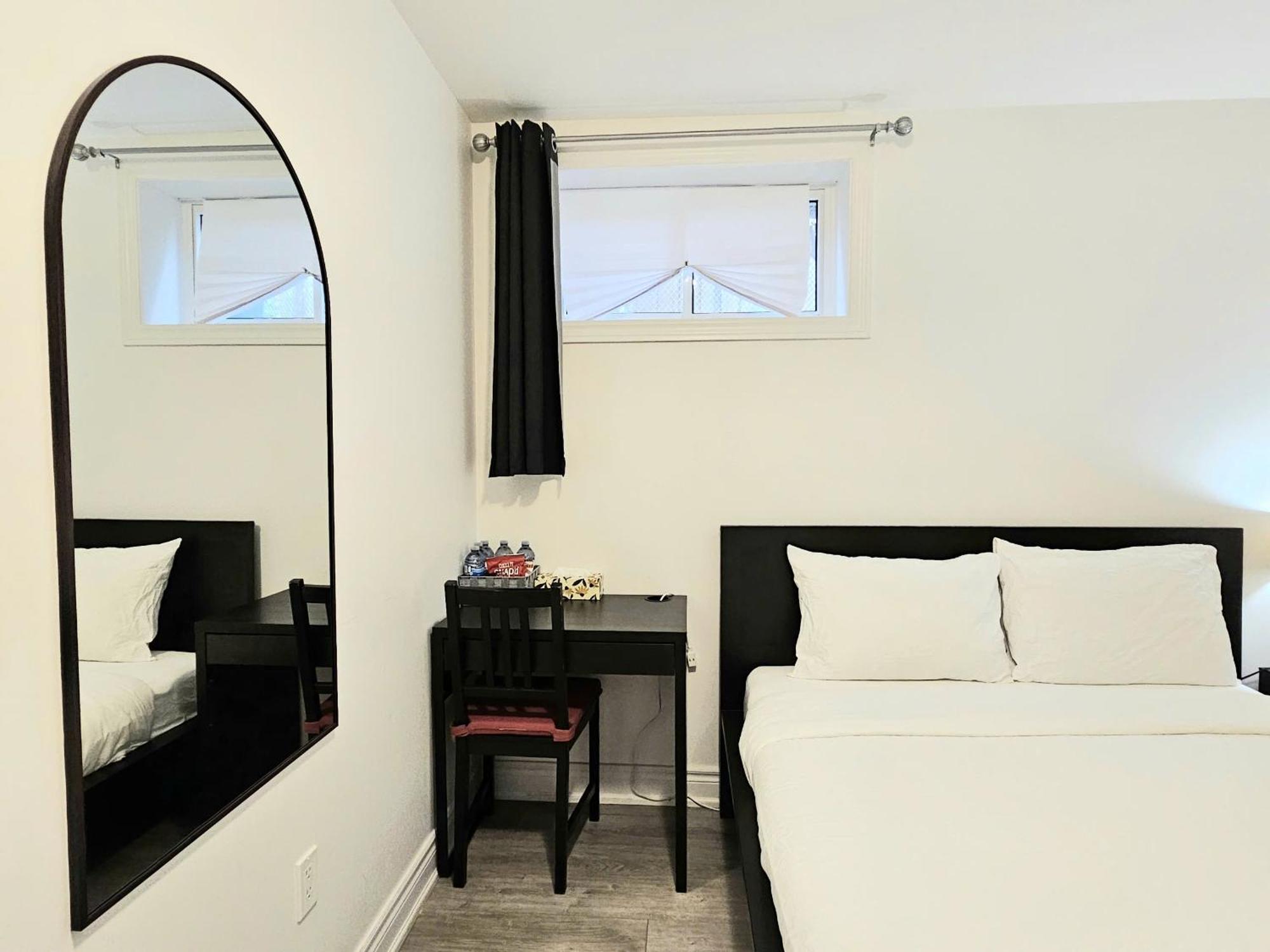 A Away Homestay *
