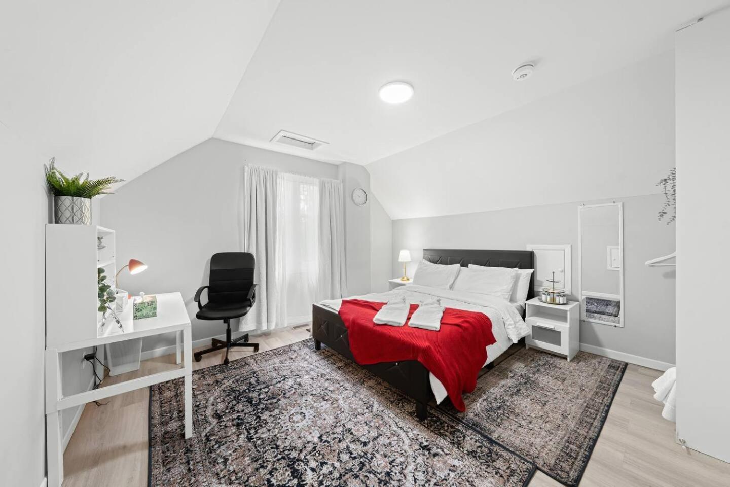 Guest house Private Cozy With Free Parking