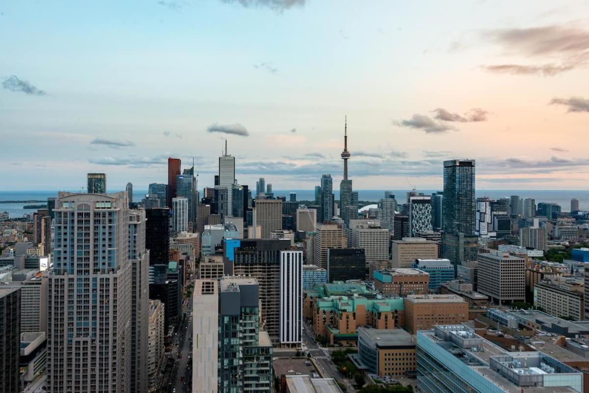 Privatunterkunft Great View High Rise In Toronto