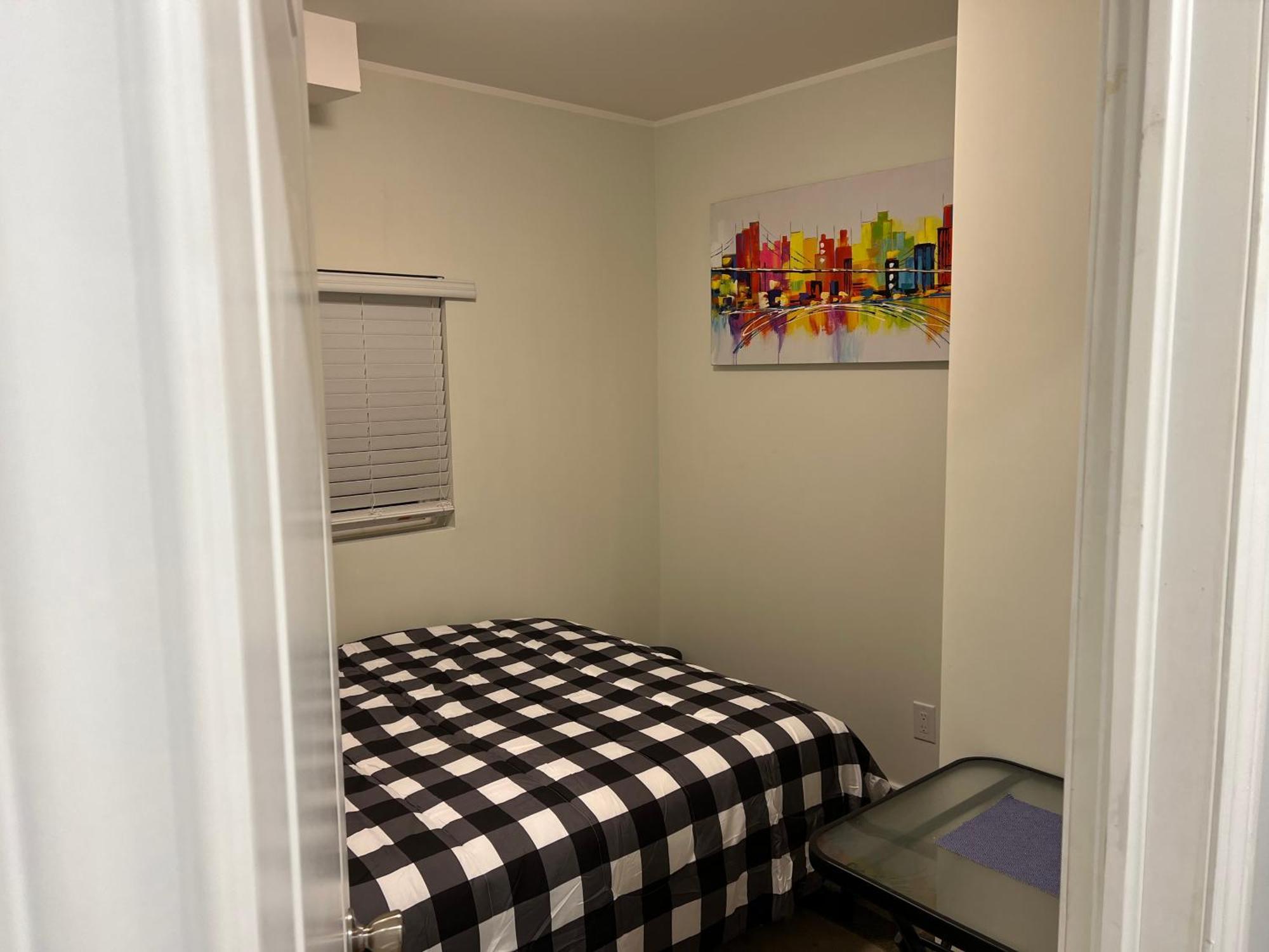 Homestay Stylish Escape Toronto