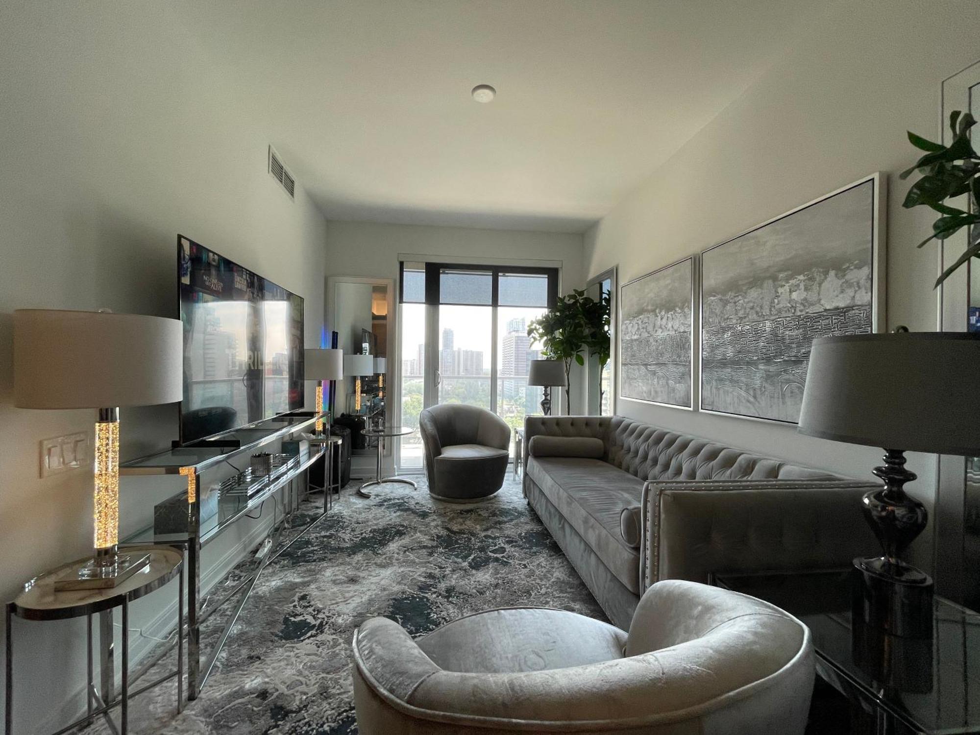 Apartment Bloor & Yonge Luxury Toronto