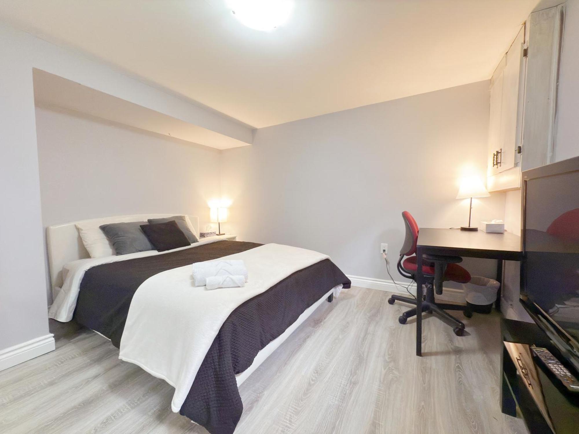 Simple & Budget Close To Utsc & Centennial Toronto