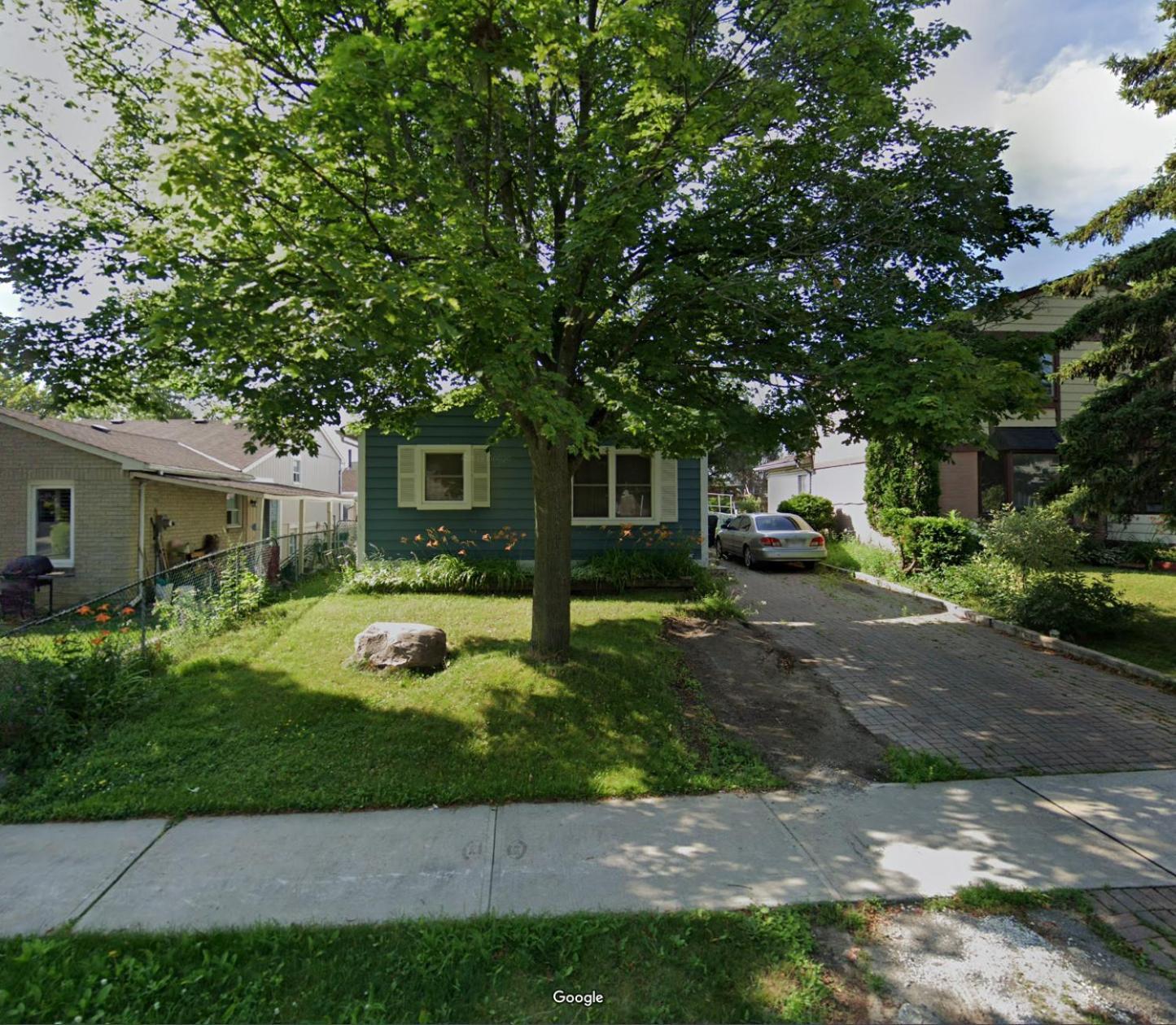 Simple & Budget Close To Utsc & Centennial Guest house Toronto