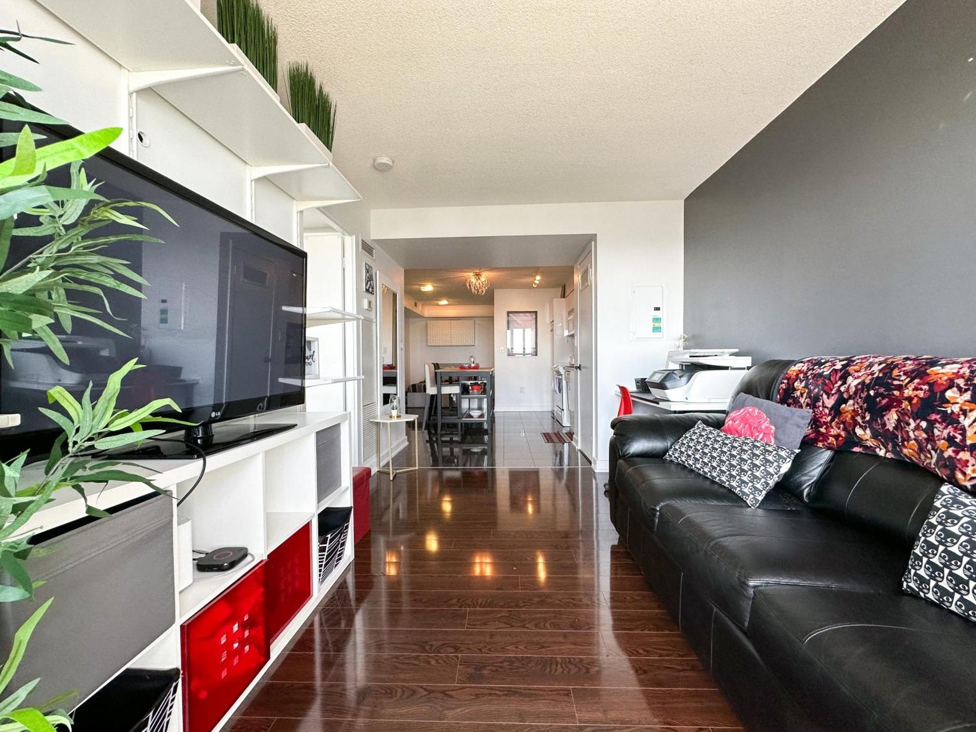Comfy 2 Beds Lakeview Cn Tower Free Parking * Toronto