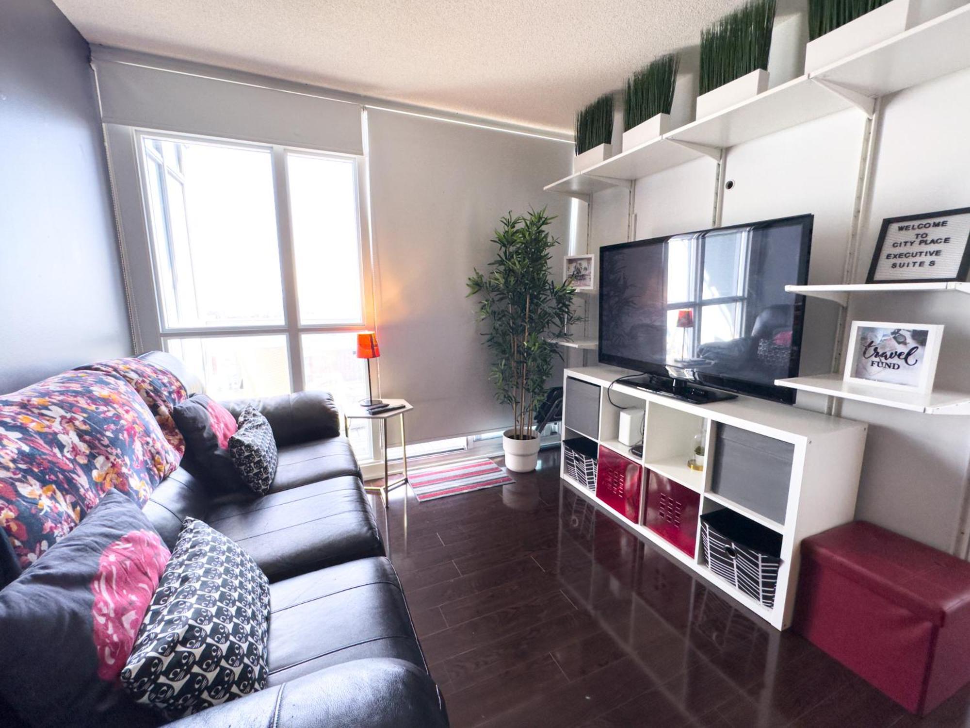 Comfy 2 Beds Lakeview Cn Tower Free Parking *