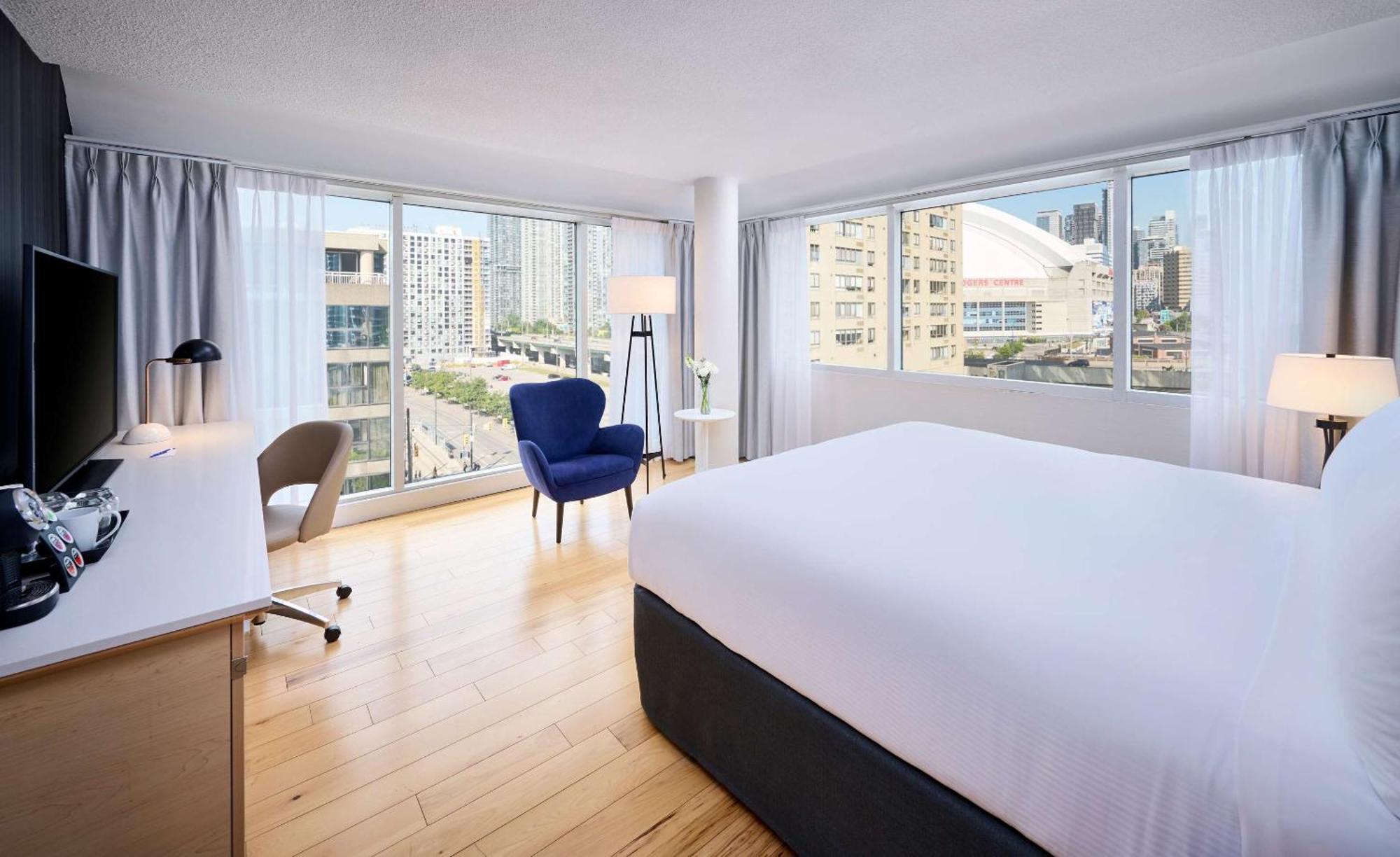 Radisson Blu Downtown Hotel 4*