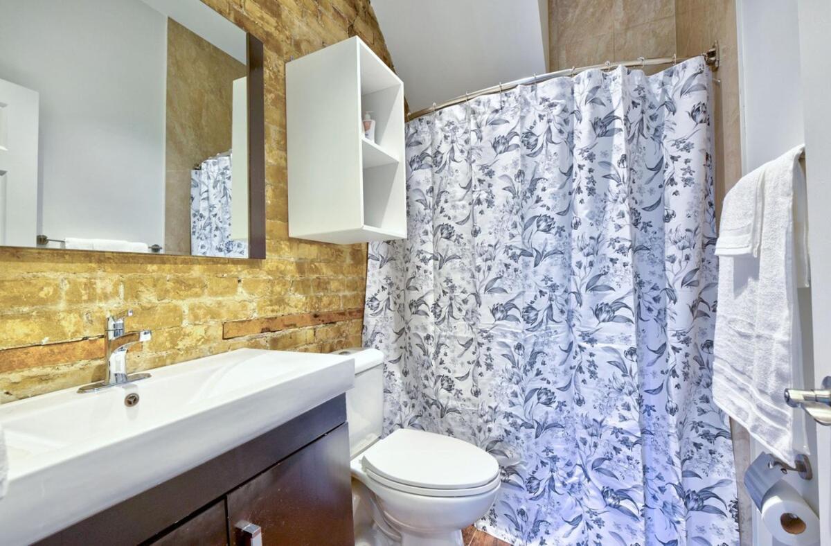 The Mitchell Haus-style In The Heart Of Apartment *