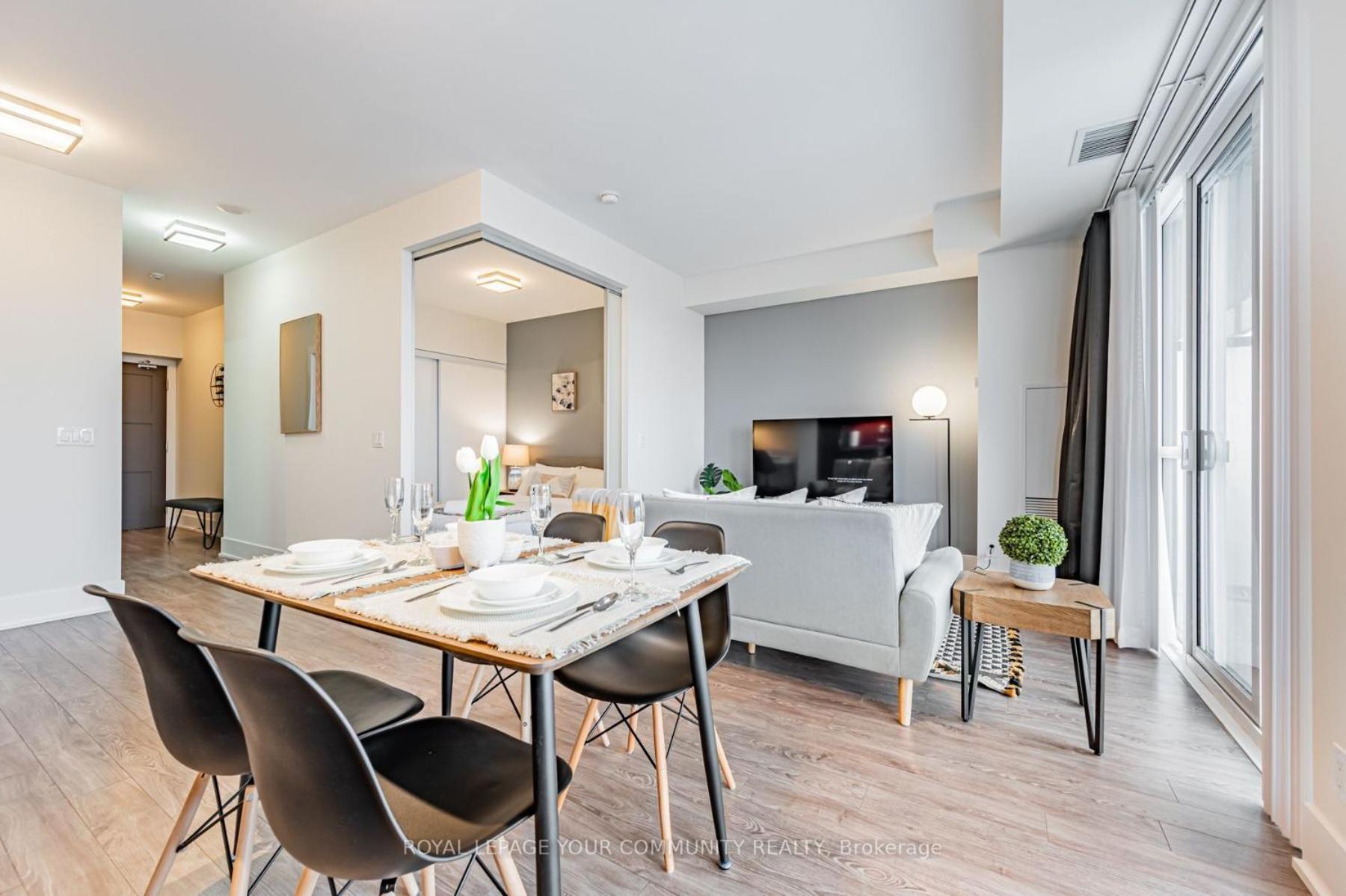 Sapphire Apartment *
