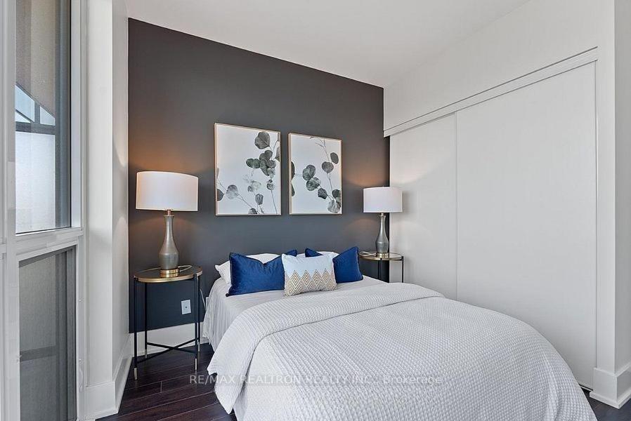 Apartment Sapphire Toronto