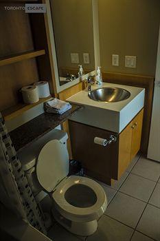 Escape - Mariner Terrace Hotel 3*