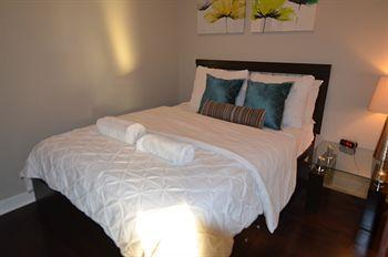 Escape - Mariner Terrace Hotel