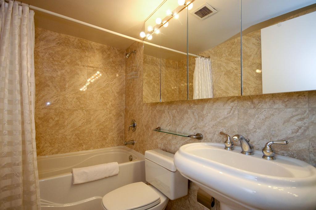 Apartment Yorkville Residence Toronto