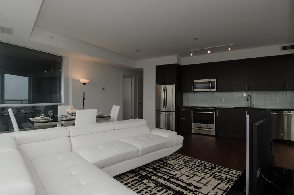 Apartment Grand Royal Condos - Toronto