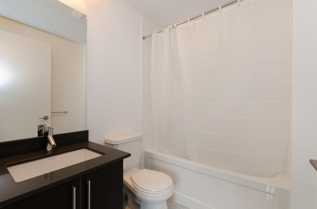Apartment Grand Royal Condos - *