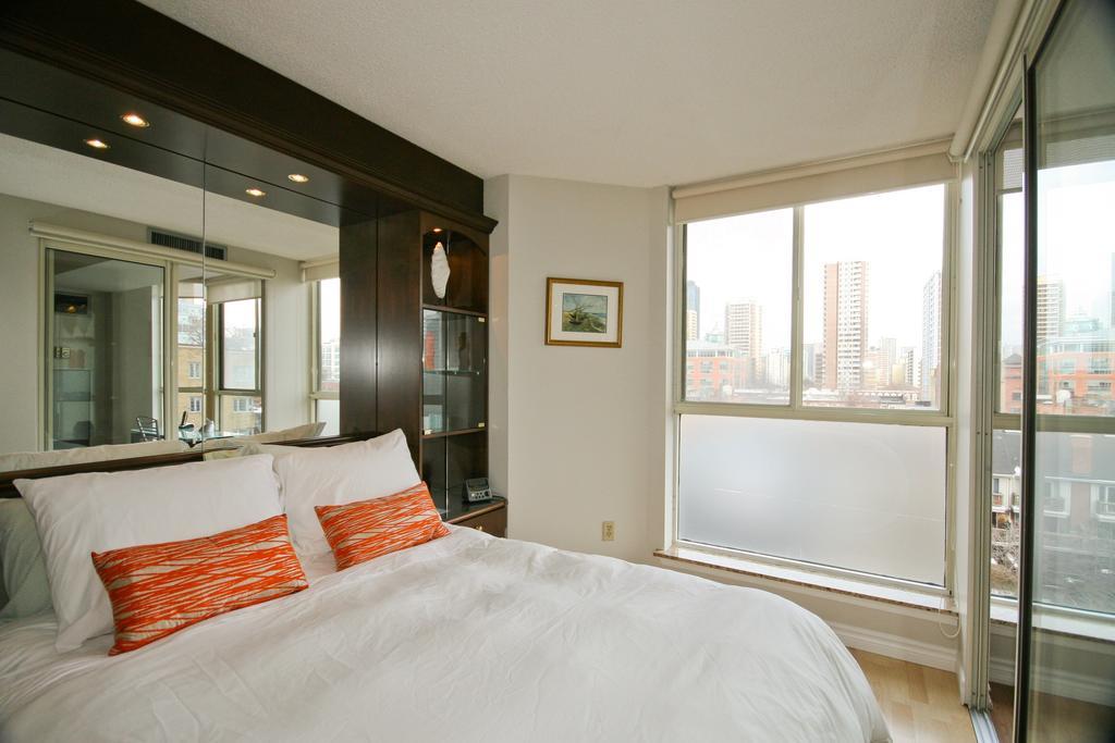 Yorkville Residence Toronto