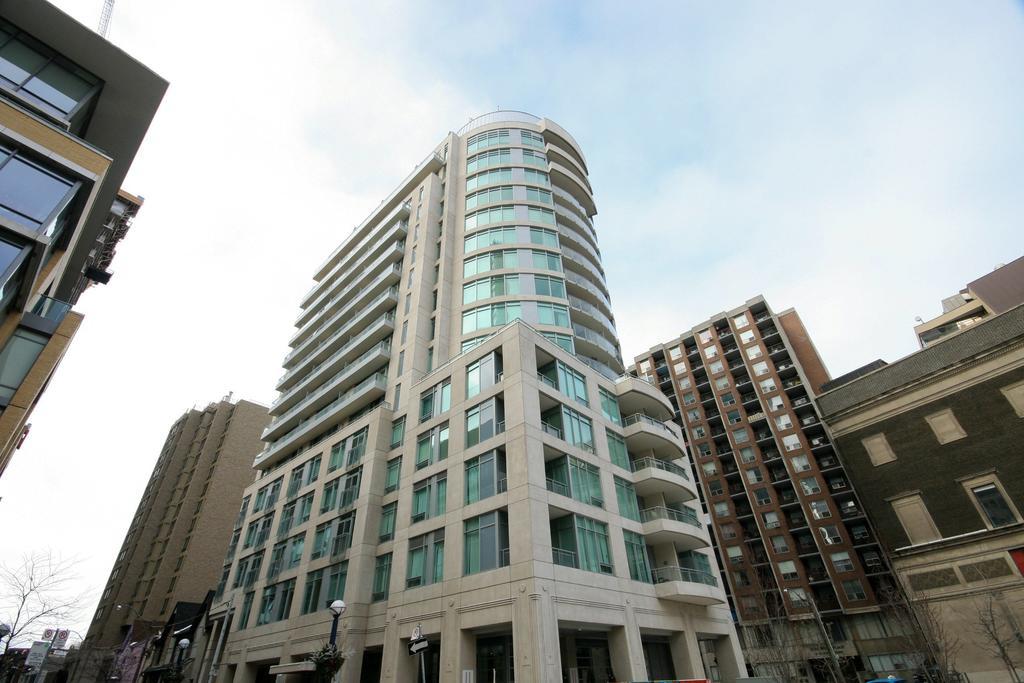 Apartment Yorkville Residence *