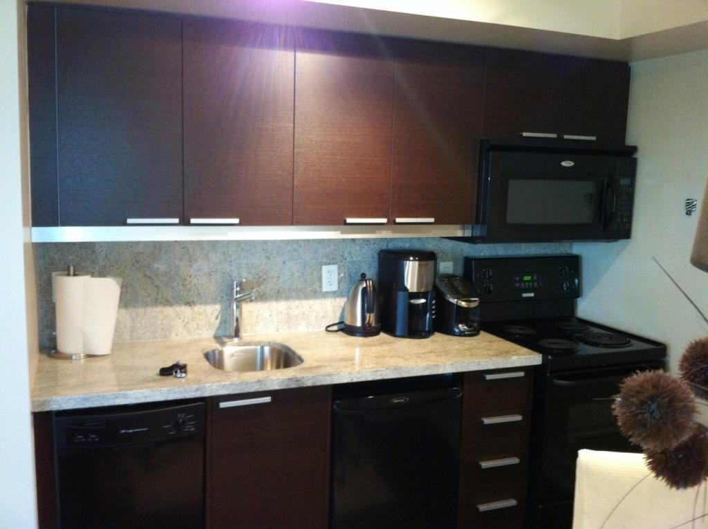 Condo Mary-am Suites - Terraces Of St. Gabriel - Furnished *